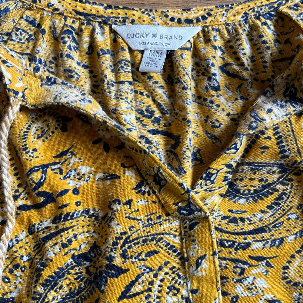 Lucky Brand size medium boho top - Picture 3 of 4
